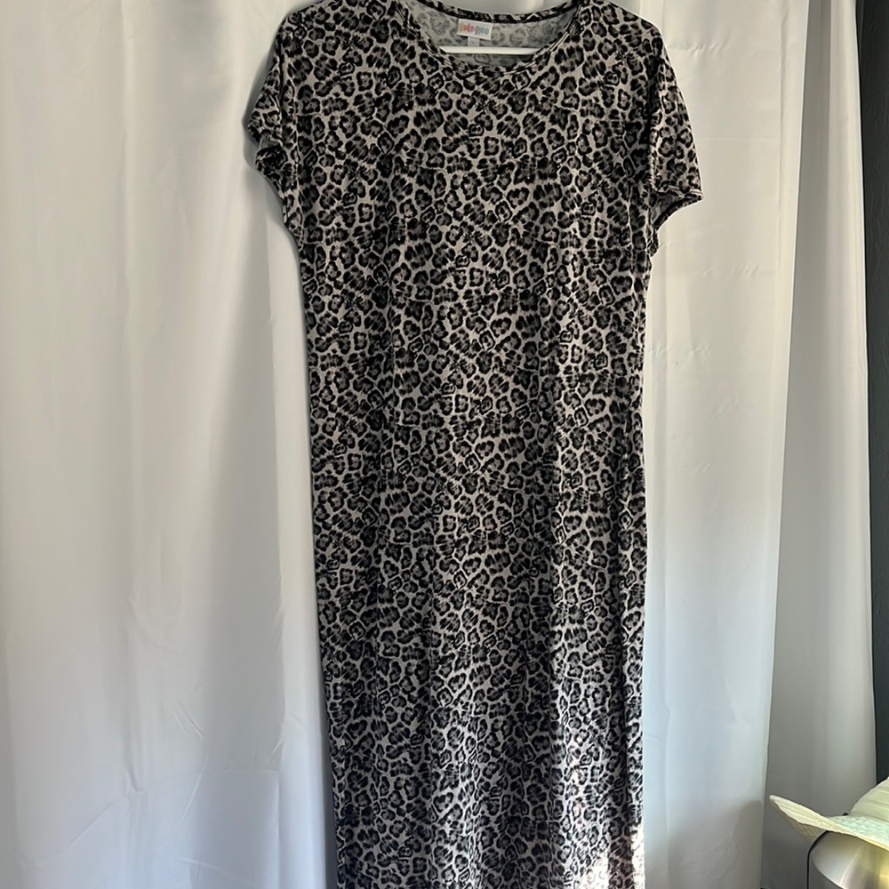 Short sleeve long dress
